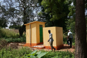 Construction d'une maternelle avec latrines au village de Djapak, Région des Savanes, Togo